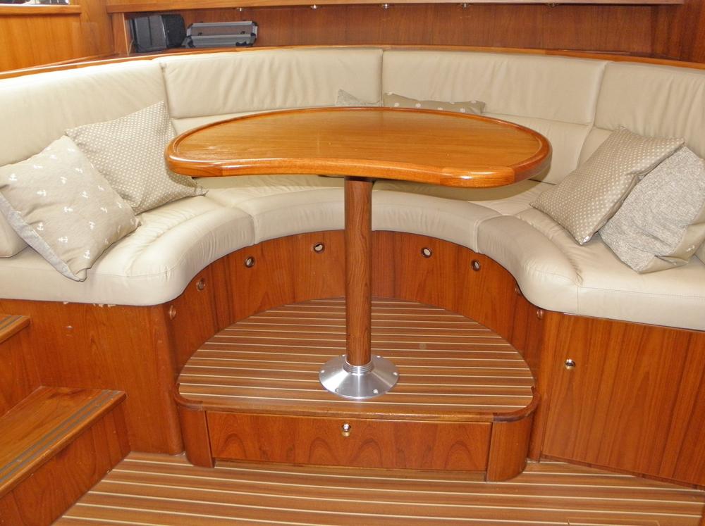 Fore ship, Accommodation